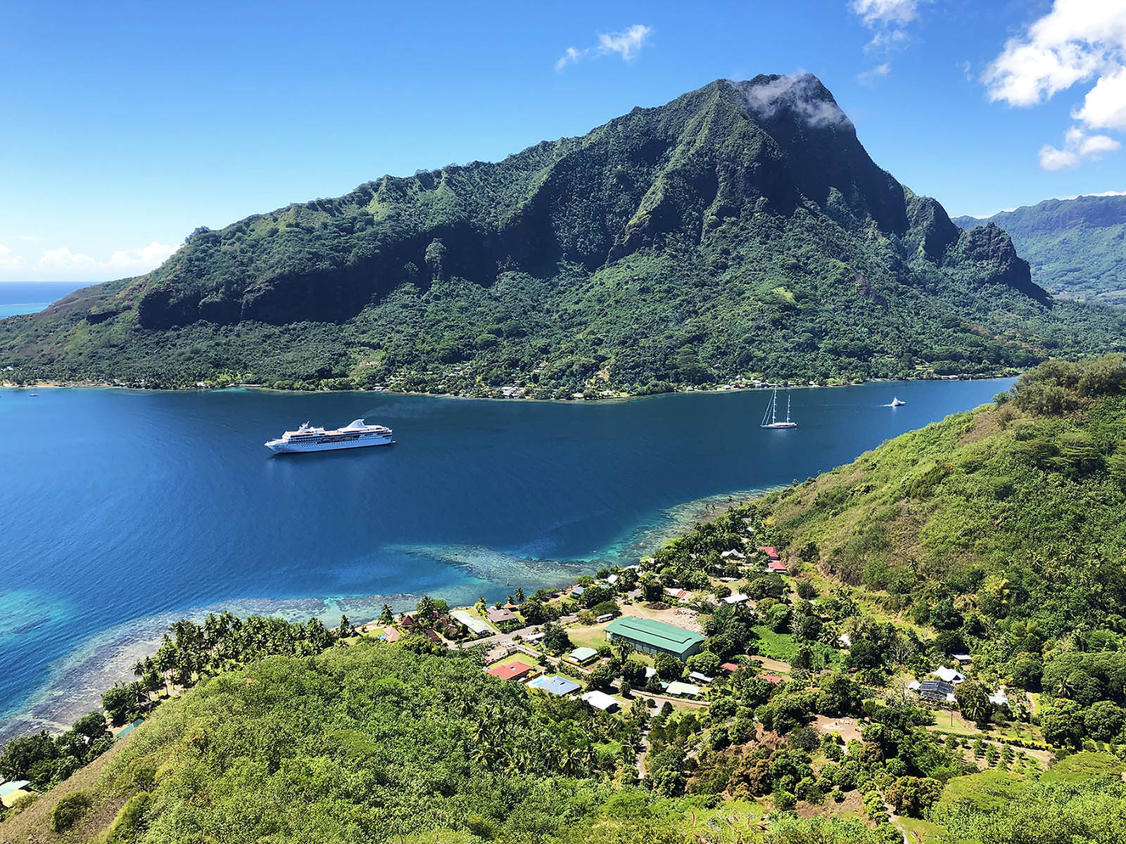 Stunning views from Magic Mountain. Credit: Carolina Valenzuela