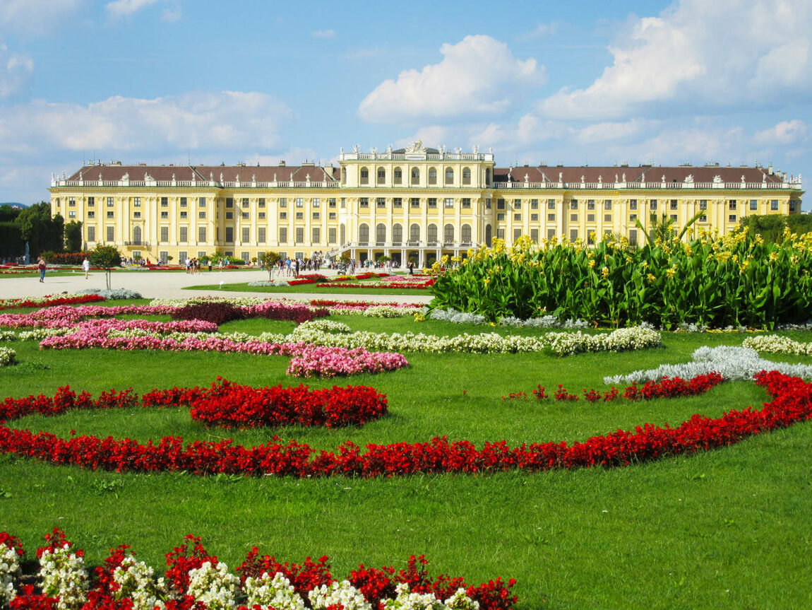 Schönbrunn Palace. Credit: Carolina Valenzuela