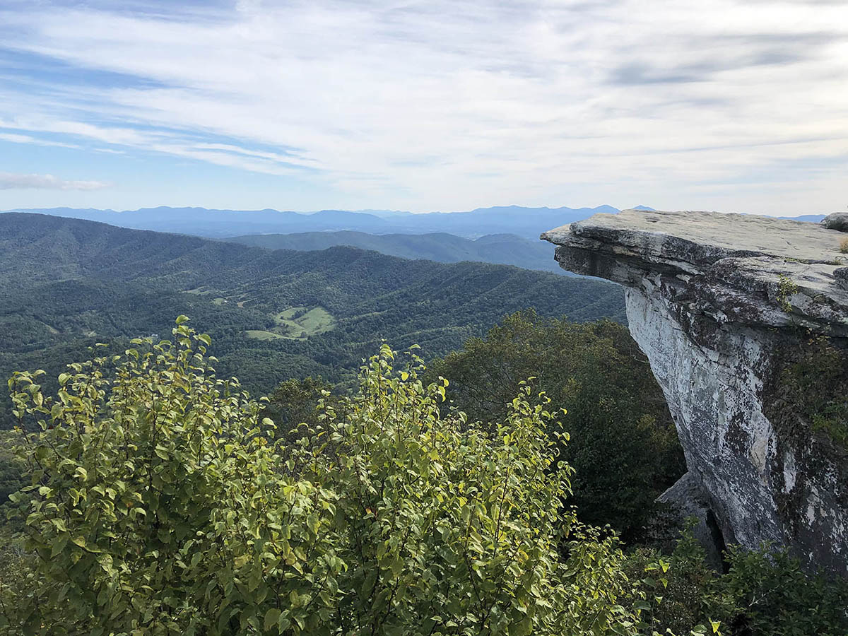 McAfee Knob: The Appalachian trail most photographed spot