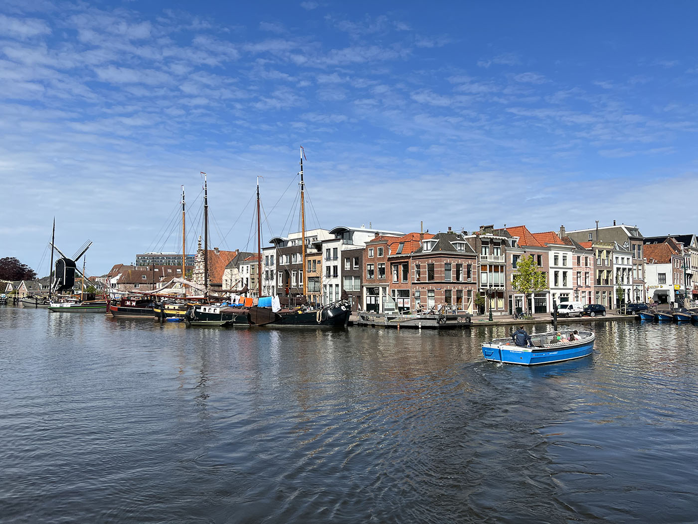 Canal in Leiden. The Netherlands. Credit: Carolina Valenzuela