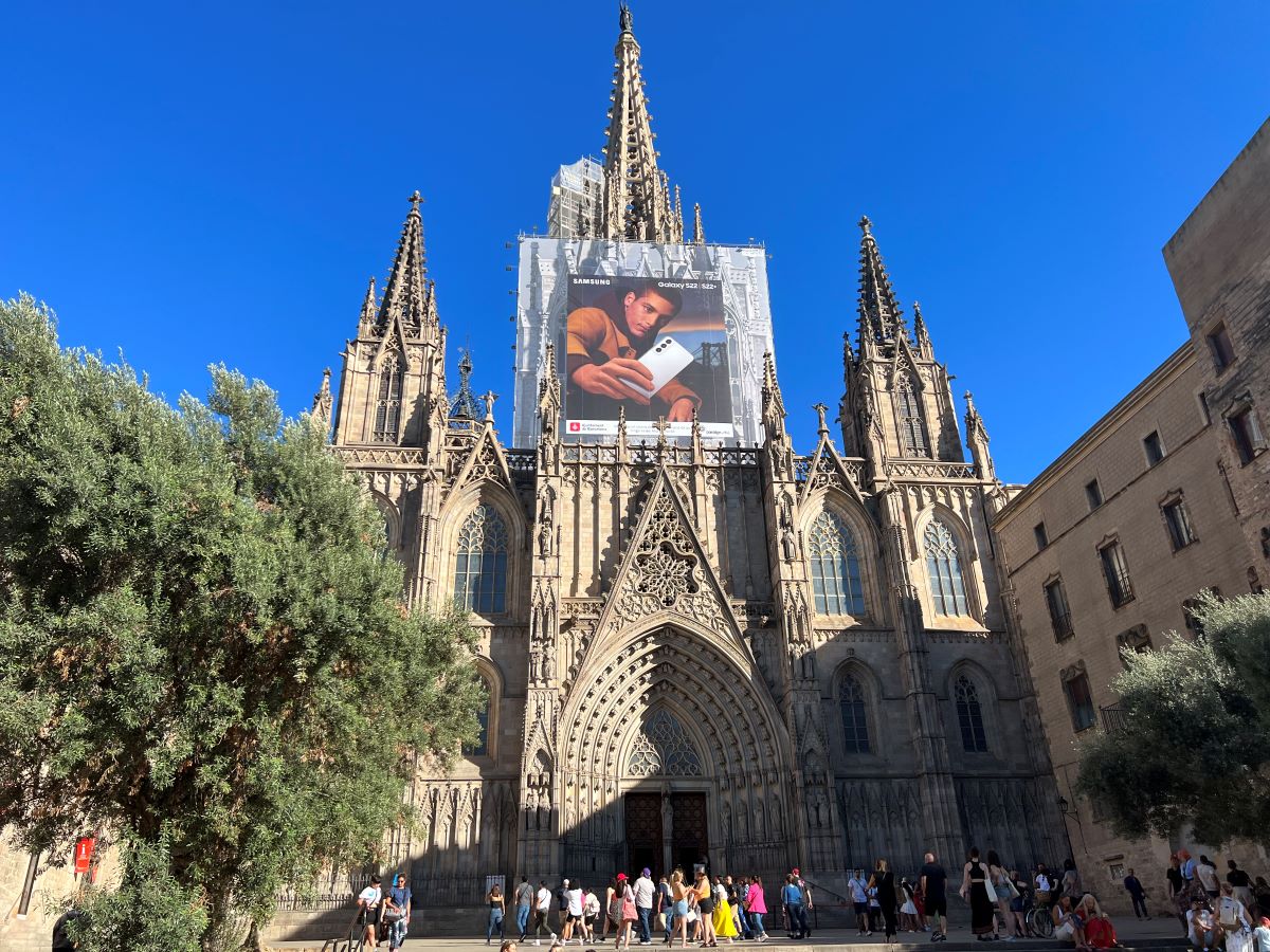 Barcelona Cathedral, Spain. Credit: Carry on Caro