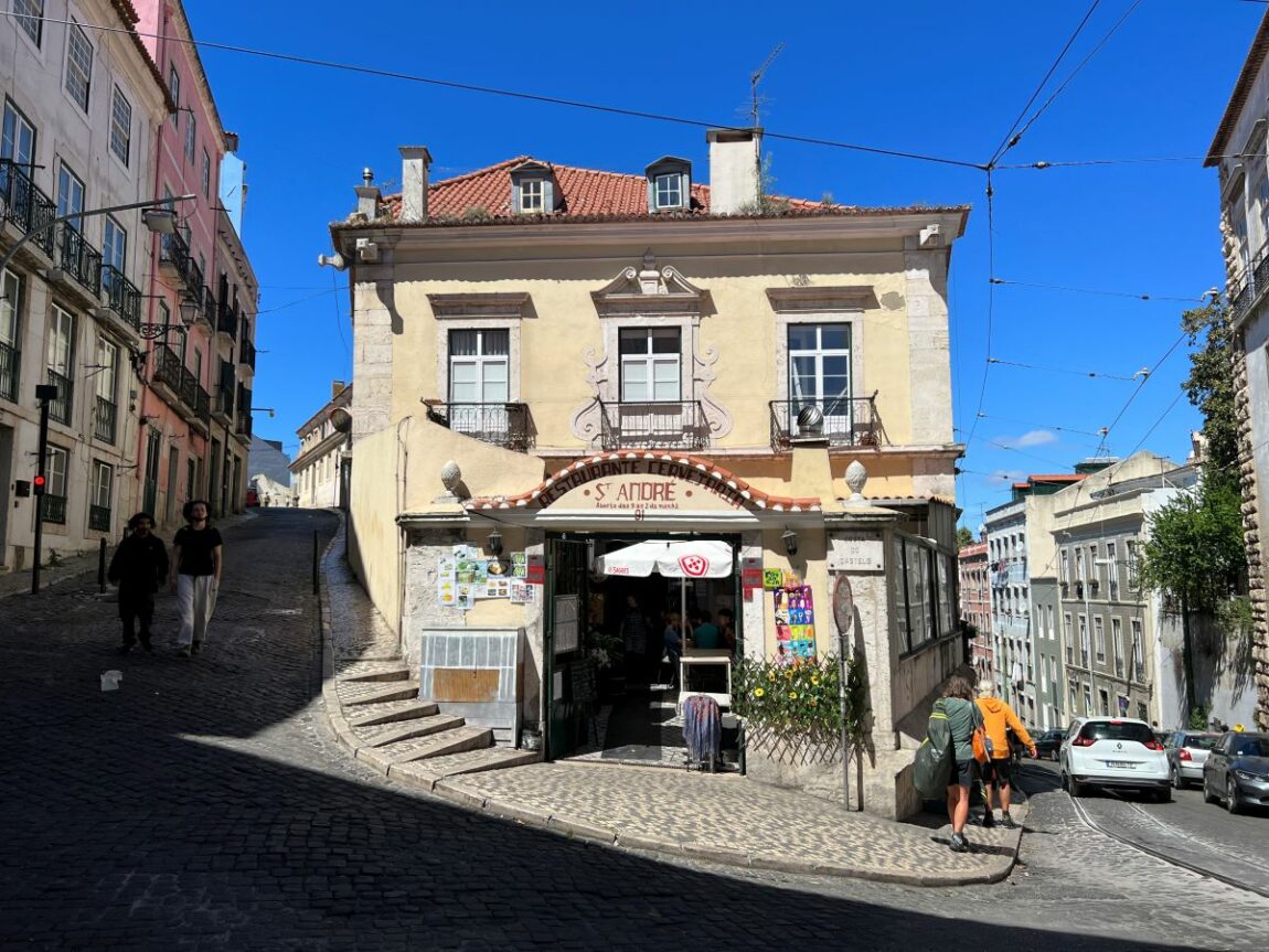 Quaint streets in Alfama, Lisbon. Credit: Carry on Caro