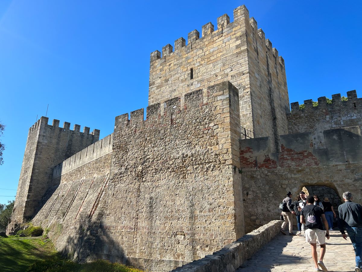 Castelo de São Jorge. Lisbon, Portugal. Credit: Carry on Caro